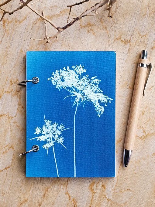 Carnet de notes / Agenda rechargeable A6 - Cyanotype Fleurs de Carotte Sauvages - Fait Main 