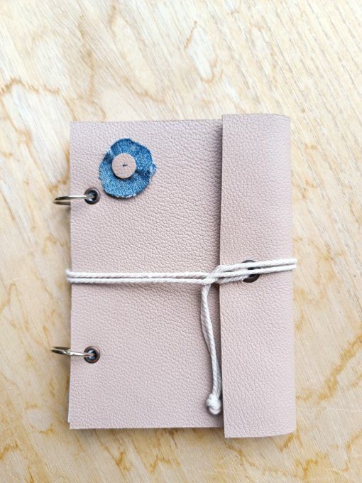 Carnet de notes ou Agenda "Fleur de Jeans "- Cuir upcyclé - Beige 