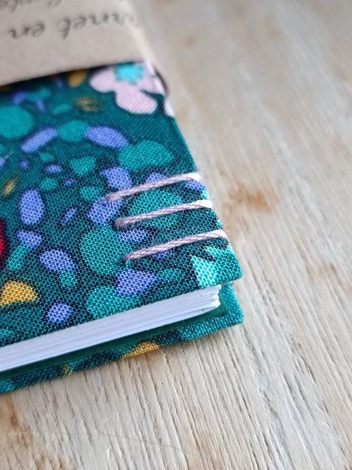 Petit Carnet Reliure Copte - Fleuri vert et rouge - Fait Main 